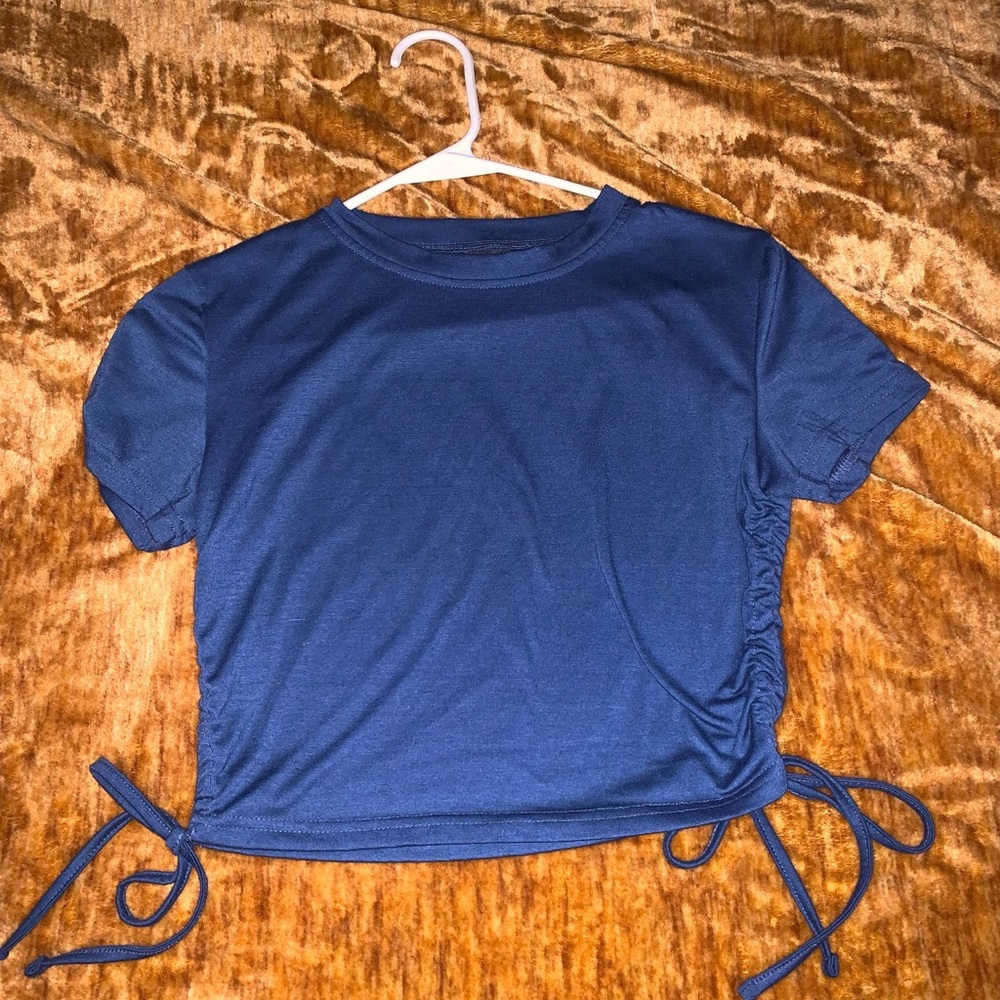 blue crop top